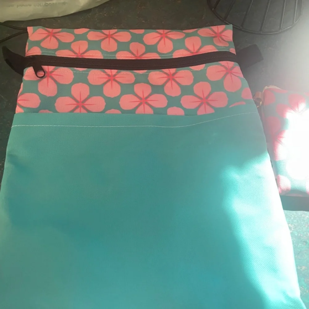 Pink/Teal Rume Pouch Set - Picture 5 of 6